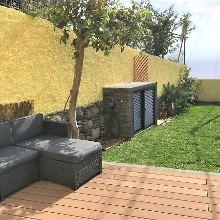 Casa Amarela Villa