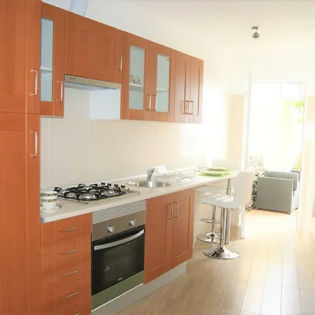 Casa Amarela Villa *